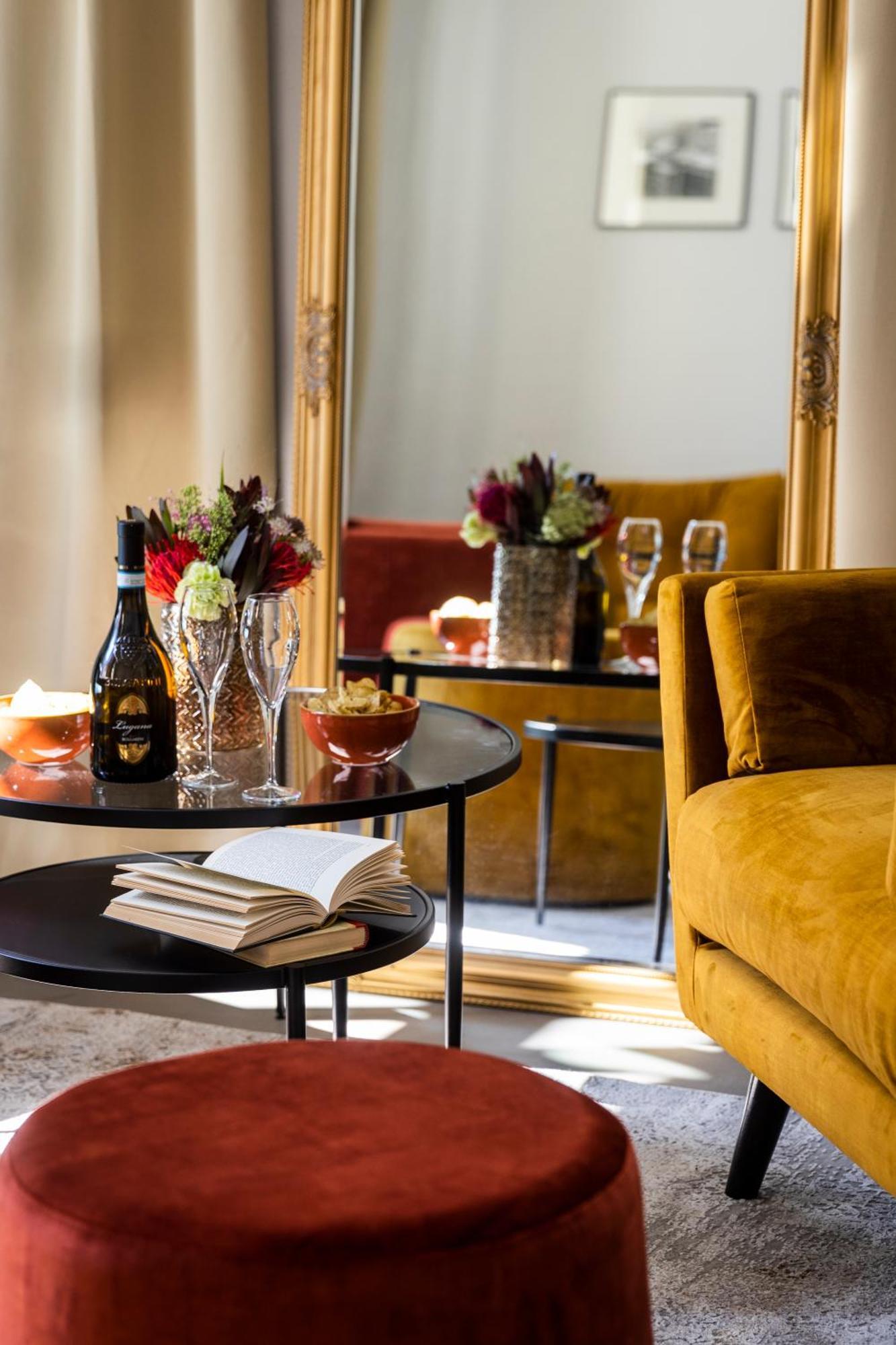 Das Goldschlaeger Boutique Hotel Швабах Экстерьер фото